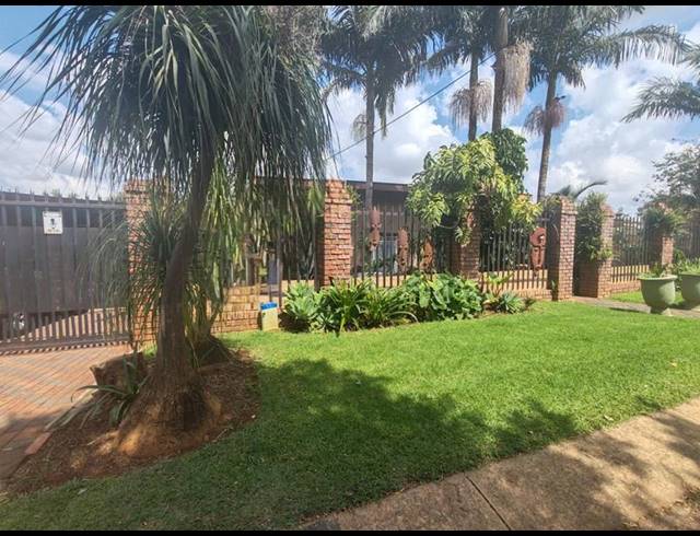 3 BEDROOM HOUSE FOR SALE IN DANVILLE